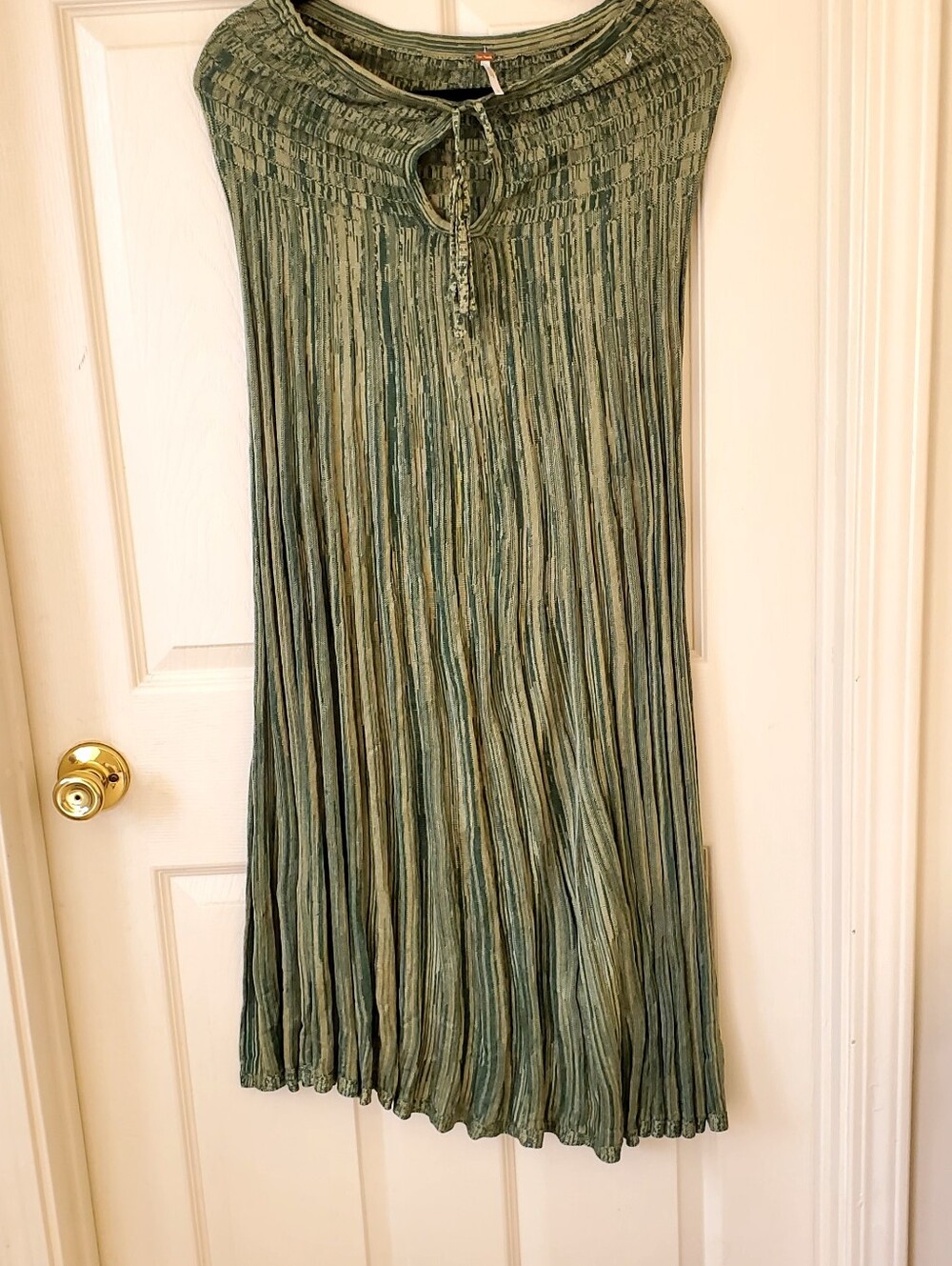 Silvia Sweater Convertible Maxi Skirt - Picture 4 of 4